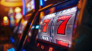 Antarmuka Wild West Gold di platform texaspoker menampilkan gulungan permainan dan kontrol putaran